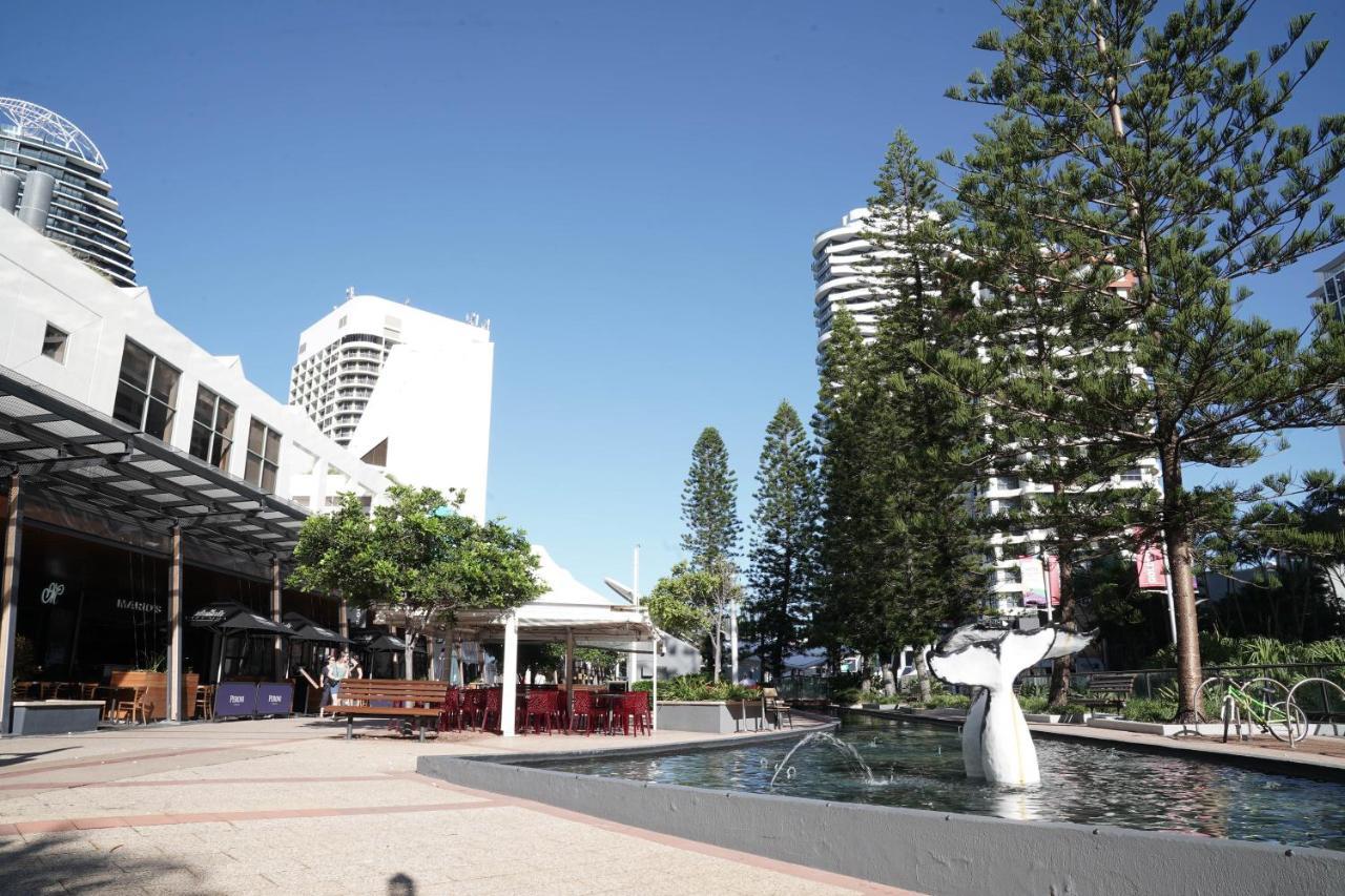 Beachfront On Oasis Centre, Air On Broadbeach 1503 Guldkusten Exteriör bild
